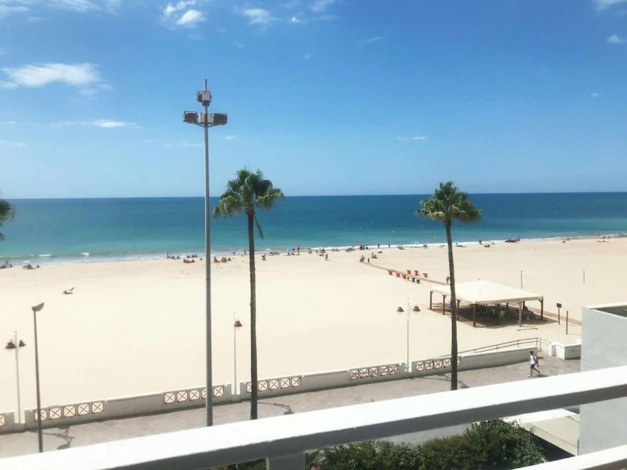 Cadiz Paseo Maritimo Playa Victoria Frontal Mar Διαμέρισμα Εξωτερικό φωτογραφία